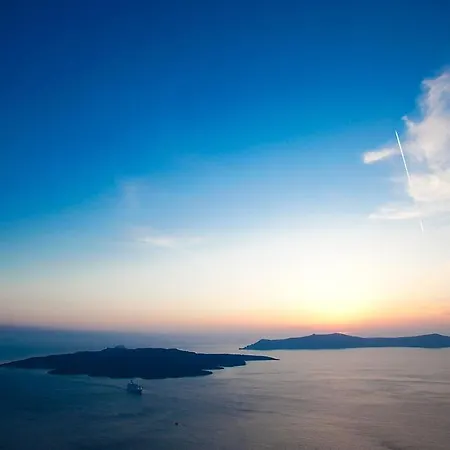 Asteras Hotel Fira (Santorini)